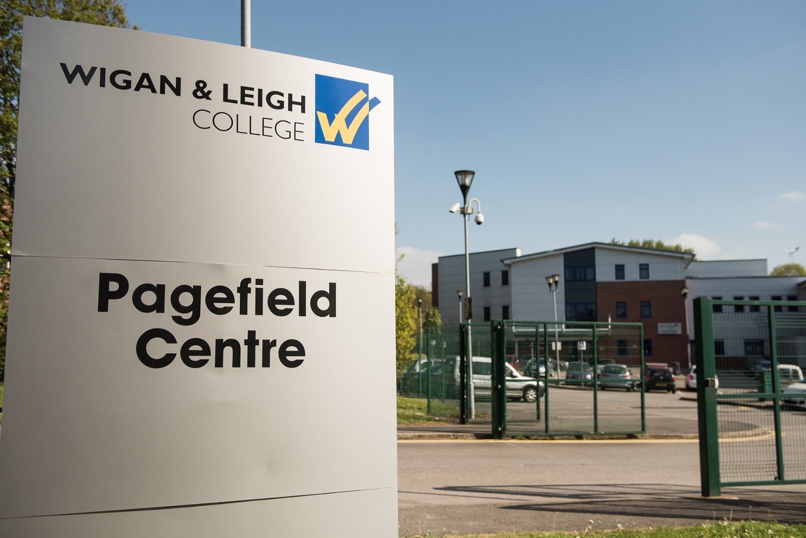 wigan and leigh college travel and tourism